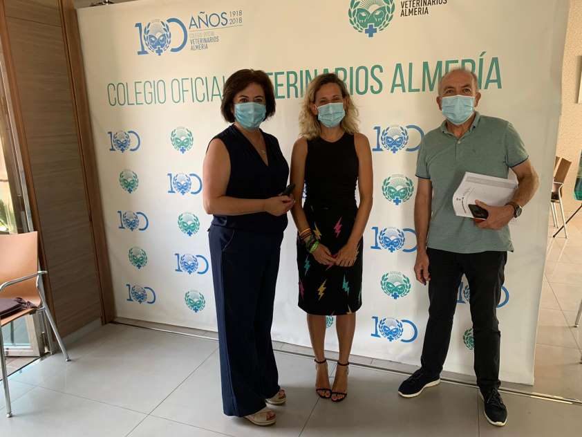 El Colegio de Veterinarios de Almería y el municipio de El Ejido estrechan su colaboración en diferentes asuntos