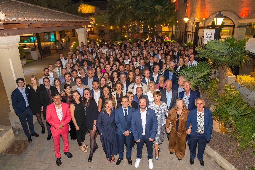 La fiesta anual de los veterinarios de Lleida reúne 215 personas en la tradicional cena de San Francisco de Asís