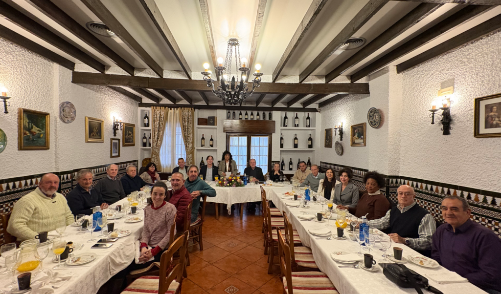 Los desayunos-tertulia organizados por los veterinarios malague&ntilde;os jubilados alcanzan su d&eacute;cima edici&oacute;n