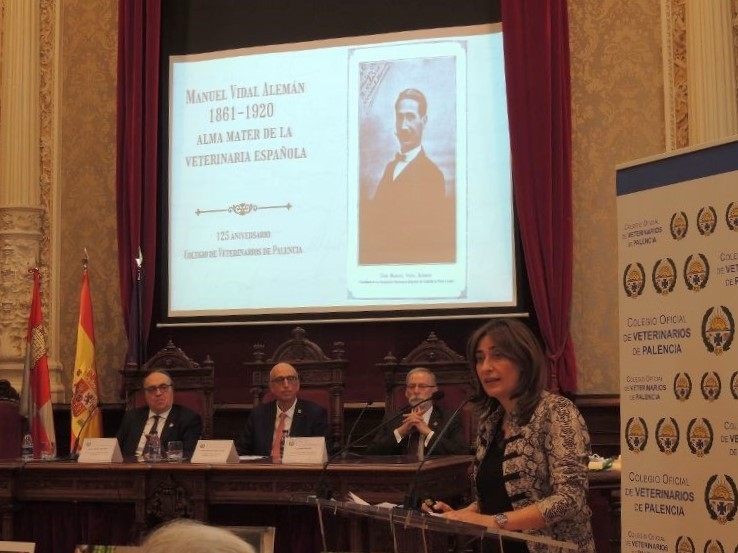 El Colegio de Veterinarios de Palencia celebra su 125 aniversario con un sincero homenaje a Manuel Vidal Alemán, su fundador