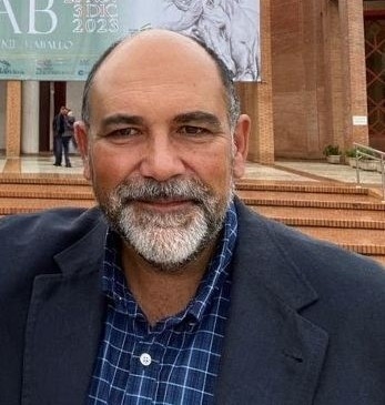 Gin&eacute;s Guevara Torres: custodio de la raza bovina pajuna, defensor de la veterinaria de campo